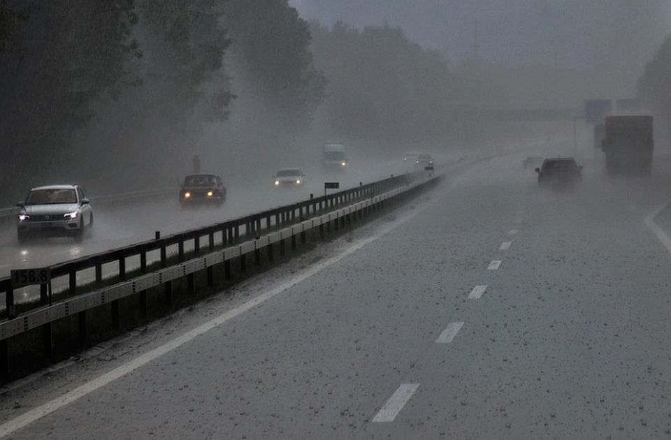 Pljuskovi do nedelje, a onda sunčano i toplije