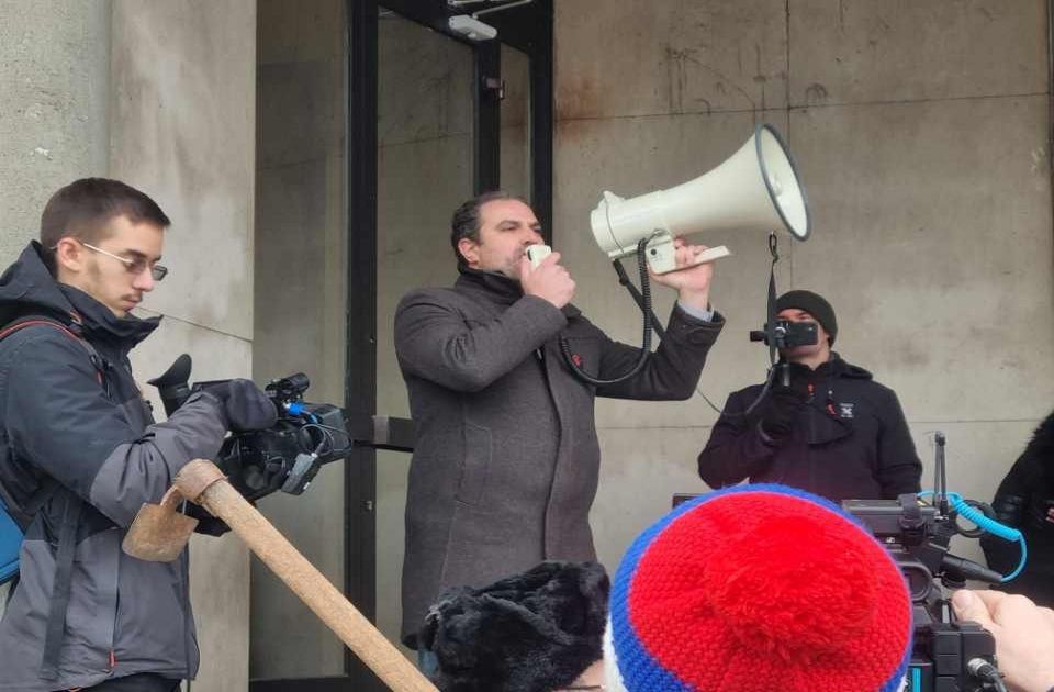 Kućni pritvor za pokrajinskog poslanika: Štiti li Jovovića imunitet?