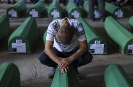 Na današnji dan: Umro tvorac žileta, Tajson protivnika ugrizao za uvo, EP osudio zločin u Srebrenici