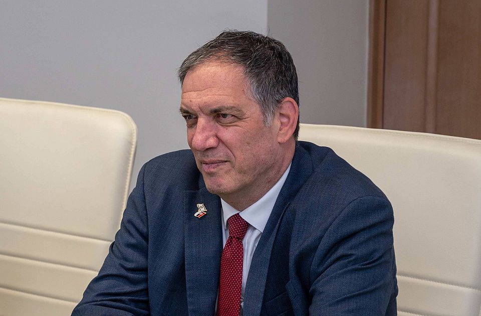 Ambasador Izraela: Iznenađen sam što je ova vrsta terorizma stigla u Srbiju