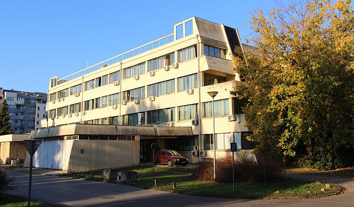 Radno vreme službi i ustanova tokom prvomajskih praznika