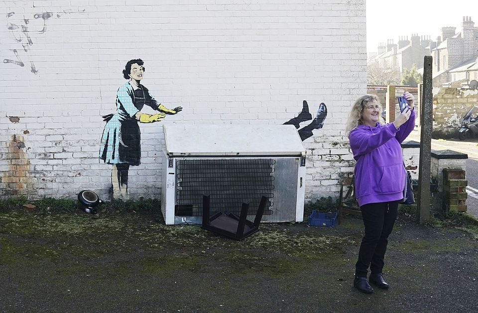 Benksijev mural o nasilju u porodici postaje deo parka "Dreamland"