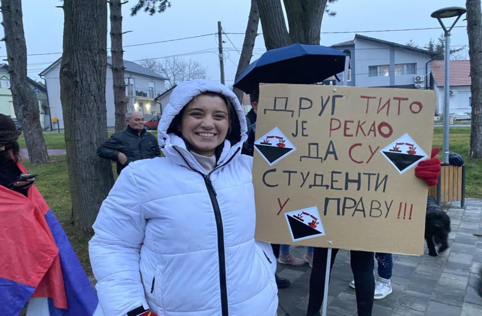 Vrdnik podržao studente: Od meštana čista desetka u "vanrednom semestru"