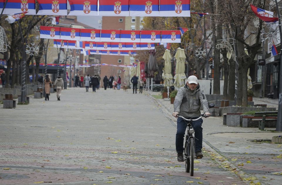 Provokacija, dogovor ili vežbanje discipline: Kako tumačiti Vučićevu najavu otvaranja mosta na Ibru?