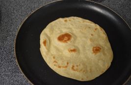 Napravite domaće tortilje - mnogo ukusnije od kupovnih, a lake za pripremu