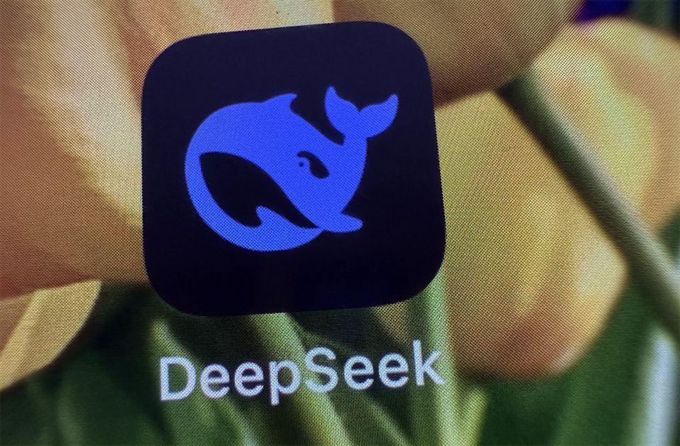 Kineski univerziteti uveli časove veštačke inteligencije zasnovane na DeepSeek-u 