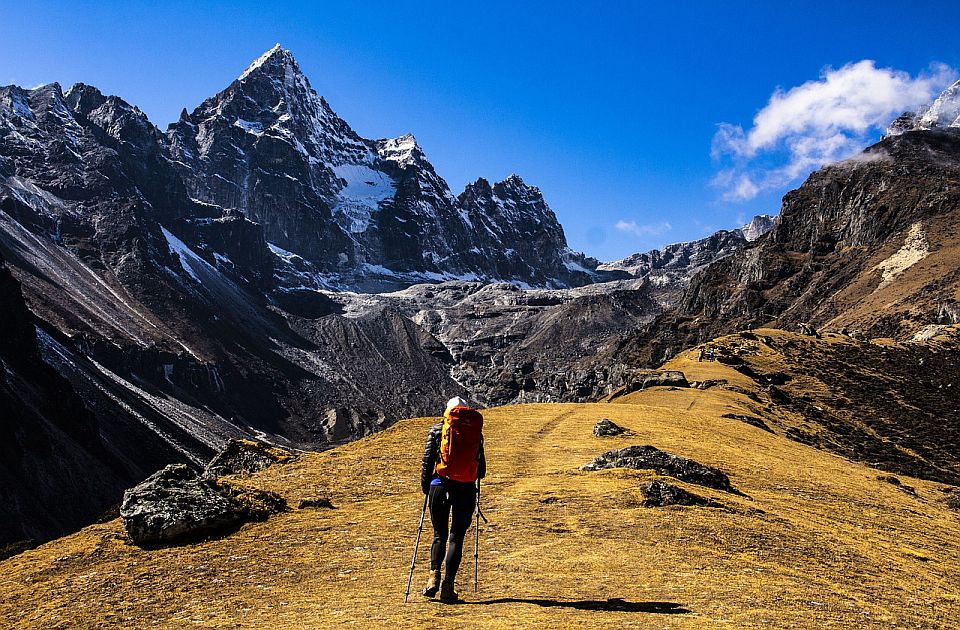 Mont Everest je svake godine sve viši, naučnici objasnili zašto