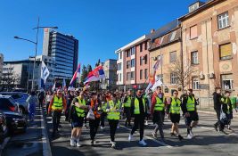 VIDEO: Novosadski studenti krenuli peške u Beograd