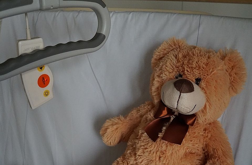 Još uvek nije utvrđen uzrok trovanja na vašaru u Ćupriji, 14 dece u bolnici