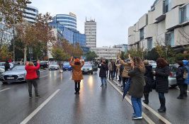 ProGlas pozvao građane da u petak na 15 minuta zastanu za žrtve nesreće u Novom Sadu