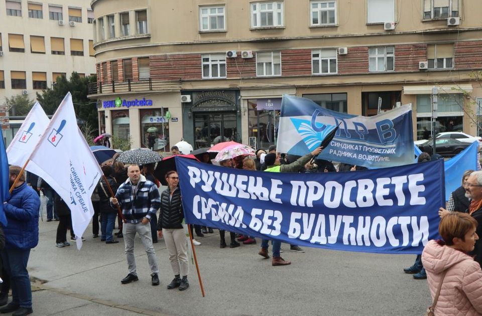 Danas štrajk u školama, protest prosvetara ispred Skupštine Srbije