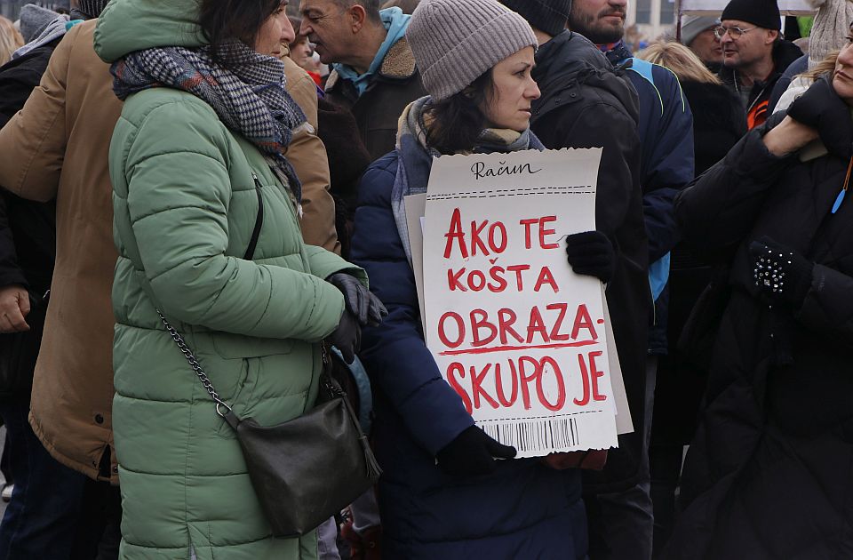 Liman calling:  Poziv na jednomesečnu "građansku neposlušnost" zbog smanjenja plata prosvetarima