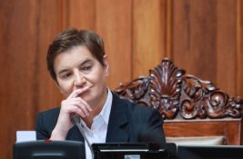 Ponovo zatraženo da se glasa o nepoverenju Vučeviću i Brnabić