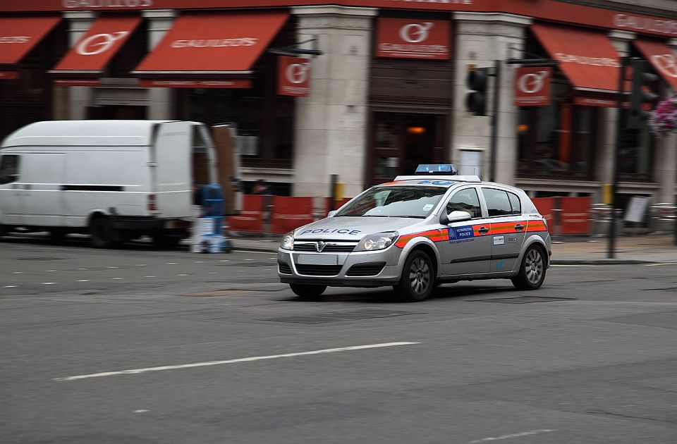 Britanija proteruje ruskog atašea za bezbednost nakon optužbi da se bavi špijunažom 