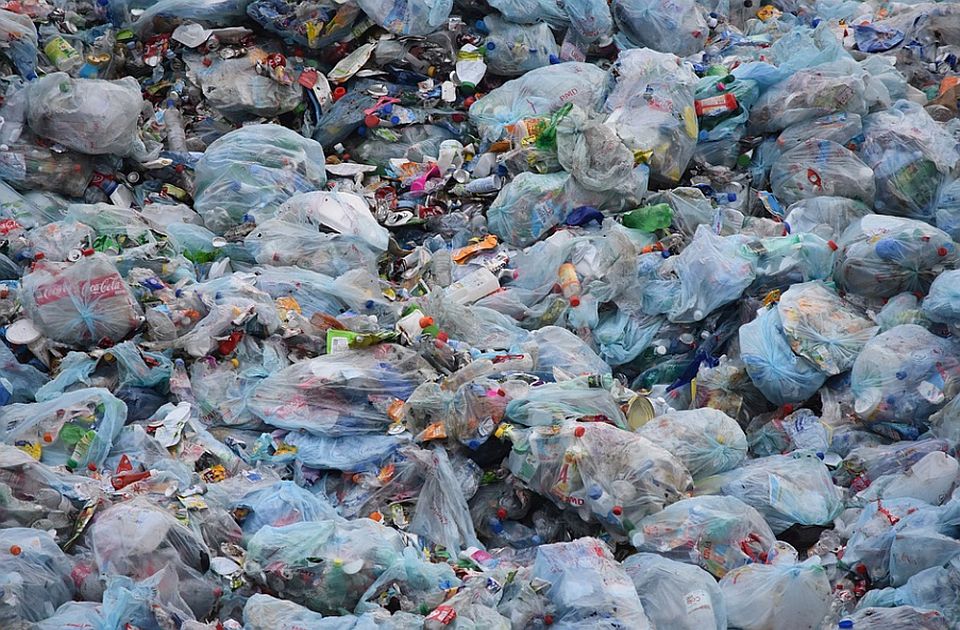 Svet godišnje proizvede 57 miliona tona plastičnog otpada, evo koje zemlje najviše