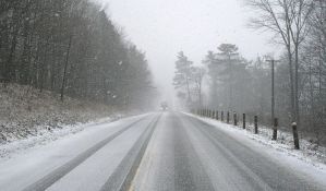 Sneg stvara probleme u regionu, odložena utakmica u Sarajevu