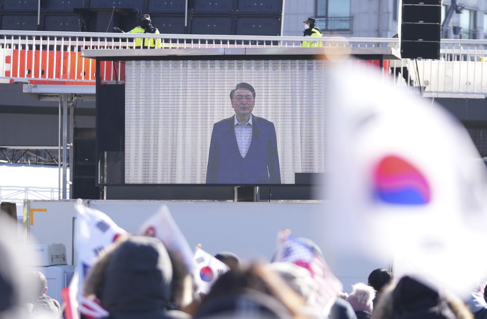 Uhapšen smenjeni predsednik Južne Koreje: Do podizanja optužnice biće 20 dana u pritvoru