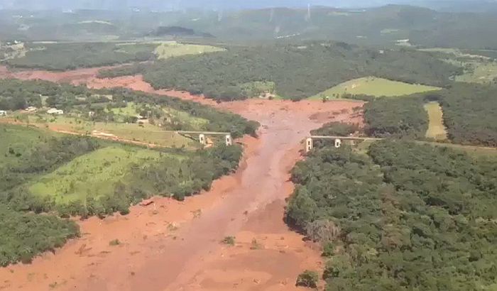 Pukla brana u Brazilu, nestalo 300 ljudi