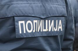Uhapšen stariji muškarac iz Leskovca, nožem ubo sina