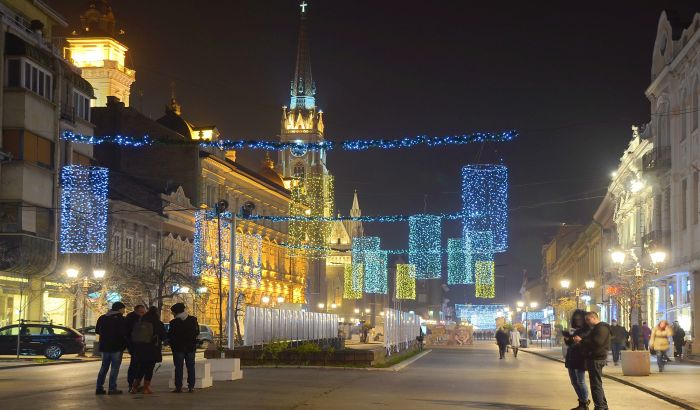 Za doček Nove godine u Novom Sadu: Tombola, film i havajske gitare