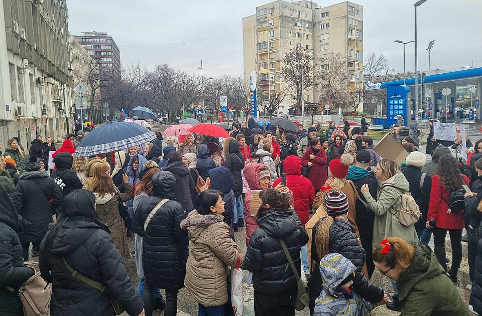 UŽIVO Štrajkački i protestni dan u Novom Sadu: Počinju blokade