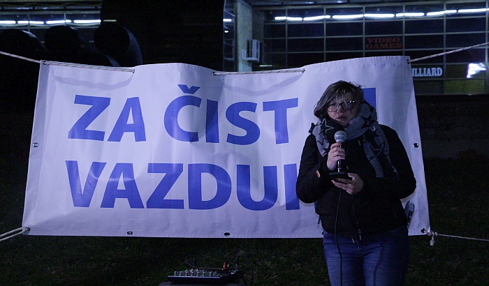 FOTO: U Novom Sadu održan protest za čistiji vazduh