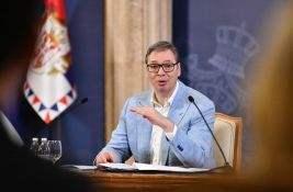 Vučić o opoziciji: Bog da ih poživi i još 100 godina da budu ovakvi kakvi su danas