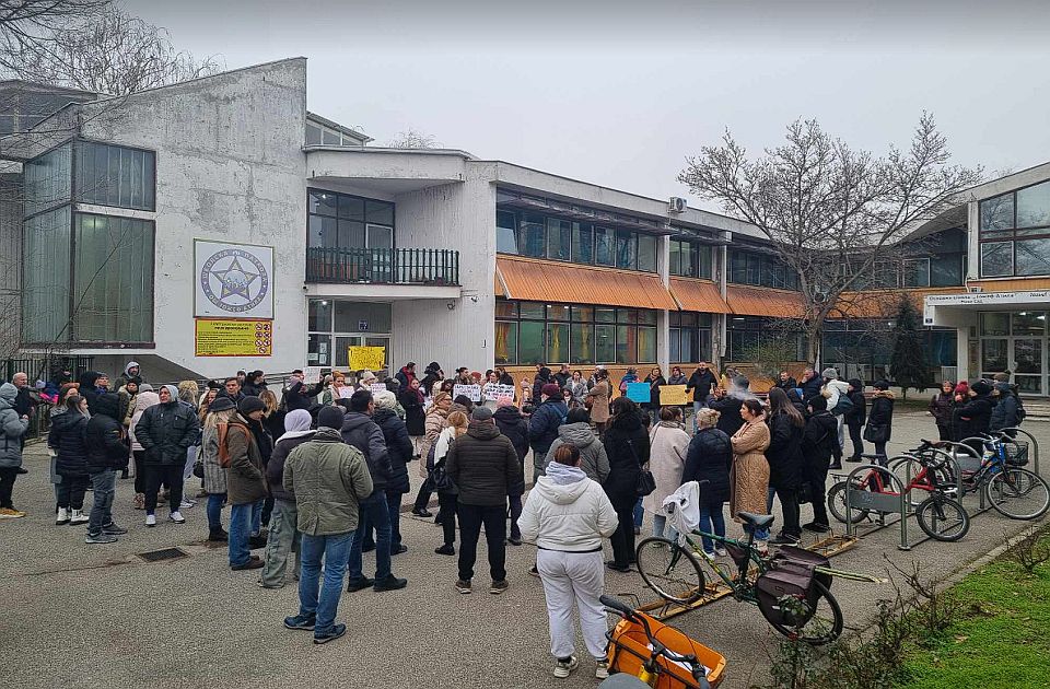 Nastavnici u OŠ "Jožef Atila" dva puta izglasali blokadu, onemogućeno im da zavedu zapisnik