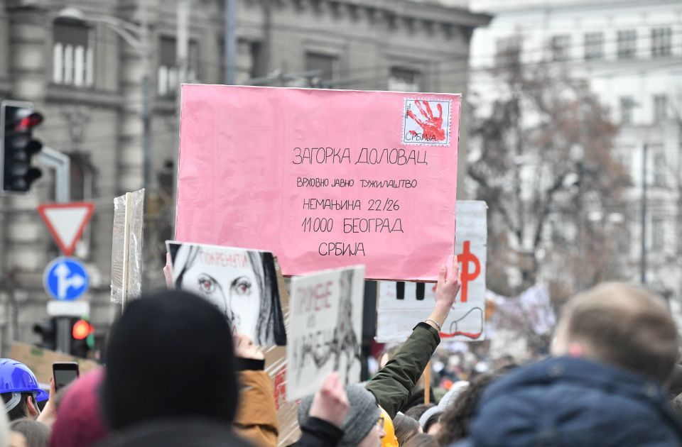 "Zamajavanje, da je htela - radila bi svoj posao": Treba li studenti da pričaju sa Zagorkom Dolovac?