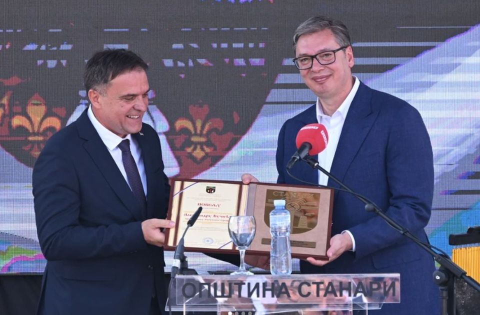 FOTO: Vučić otvorio Dom zdravlja u Stanarima za koji je Srbija dala 1,8 miliona evra