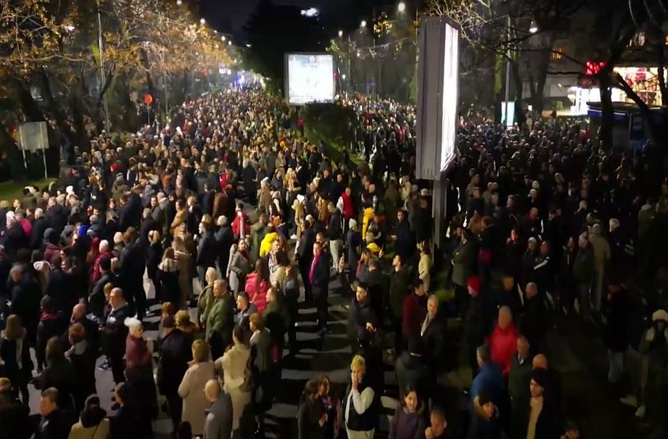 Treći protest u Podgorici zbog višestrukog ubistva na Cetinju, studenti najavljuju nova okupljanja