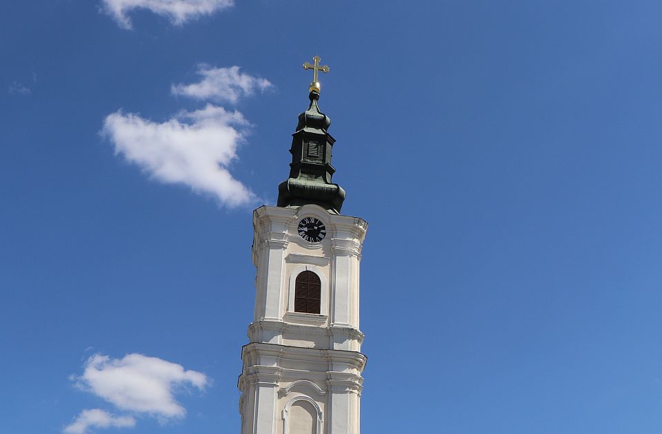 U podne će se oglasiti zvona na crkvama u Srbiji: "Za spasenje srpske države i naroda"