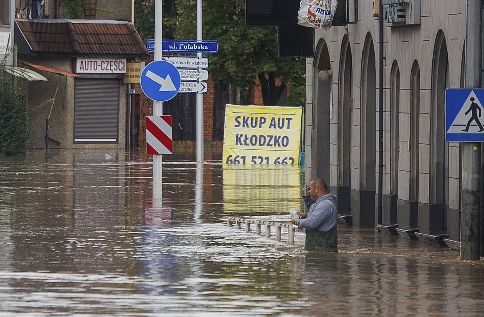 Poljska zbog poplava proglašava stanje elementarne nepogode