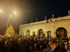 FOTO, VIDEO: Studenti za Novu godinu po julijanskom kalendaru kod Beoogradske kapije: Fokus i mir