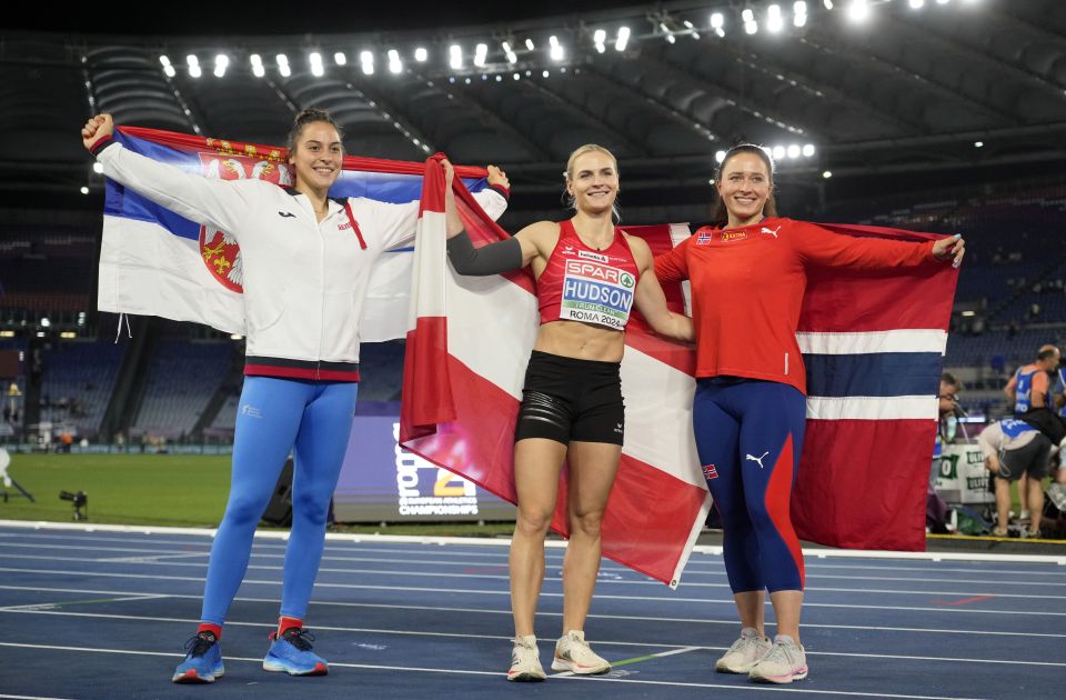 Adriana Vilagoš osvojila srebro na Evropskom prvenstvu i oborila državni rekord