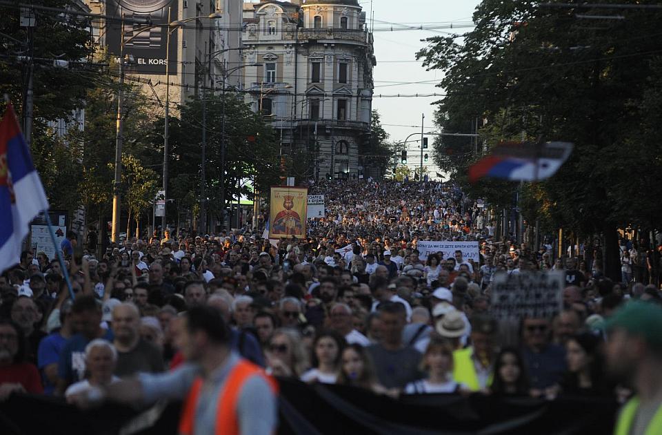 FOTO, VIDEO: Održan protest "Srbija protiv nasilja" - bila blokirana Gazela