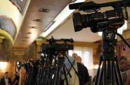 Okrugli sto o izvestavanju lokalnih medija o izborima u Novom Sadu u ponedeljak u Radio kafeu