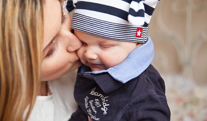 Ginekolog kriv za otmicu bebe u Španiji oslobođen krivice zbog zastarelosti