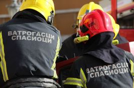 VIDEO: Novo nevreme u Vojvodini, Zapadnoj Srbiji i Beogradu, vatrogasci gasili požare od gromova