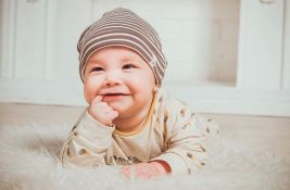 Jeste tmuran utorak, ali ima lepih vesti: U Novom Sadu rođeno 20 beba, među njima i blizanci