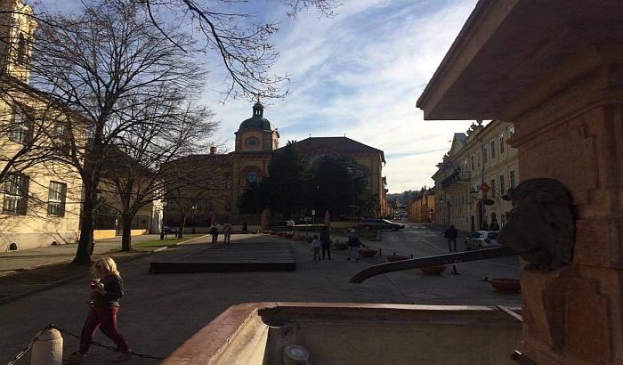 U Sremskim Karlovcima tri površine za slobodno kretanje ljubimaca