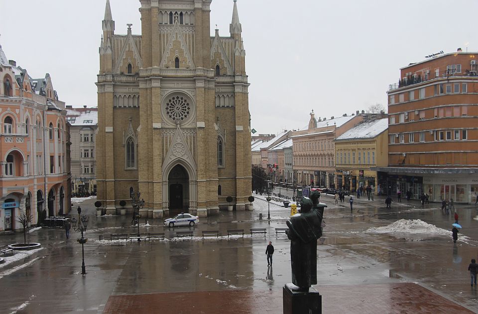 Sutra tmurno, suvo i hladno, a onda polako sve toplije