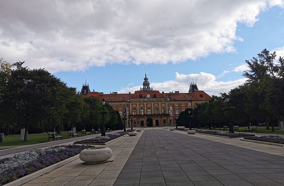 Zaposleni u Prekršajnom sudu u Somboru podržali studente