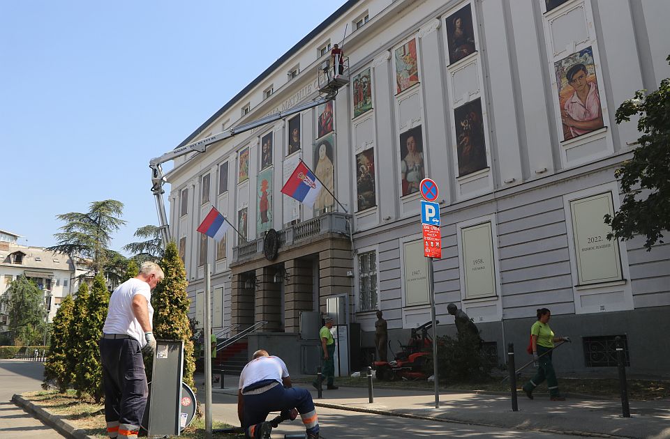 FOTO, VIDEO Spremanje Novog Sada za Makrona: Ma, samo kreči