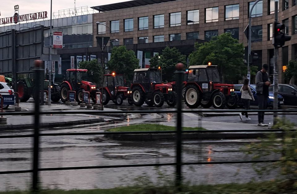 Kraj blokadama: Poljoprivrednici odblokirali ulicu kod Novosadskog sajma