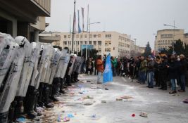 Novosadska opozicija o Skupštini grada: Za nas je sednica neprihvatljiva, tako ćemo se i ponašati