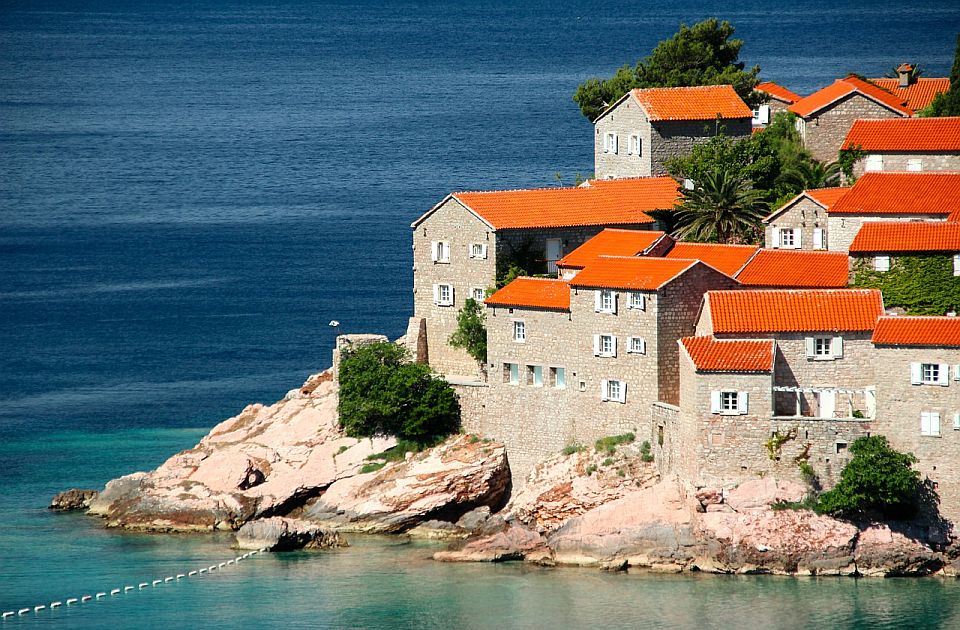 Veselinu Veljoviću ukinut pritvor zbog zdravlja, zabranjeno mu da napušta stan