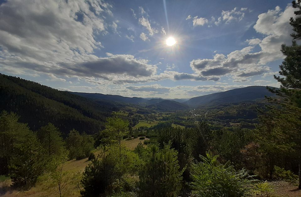 Najverovatnije bez dodatnih vaučera za odmor u Srbiji ove godine