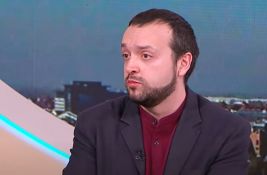 Stojanović: Verovatno će zbog nesreće u Novom Sadu uslediti ostavka Momirovića da umire SNS birače