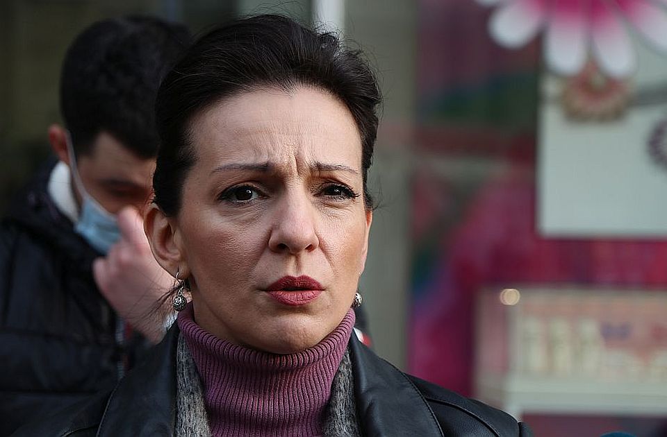 Tepić: Anu Brnabić treba da je sramota